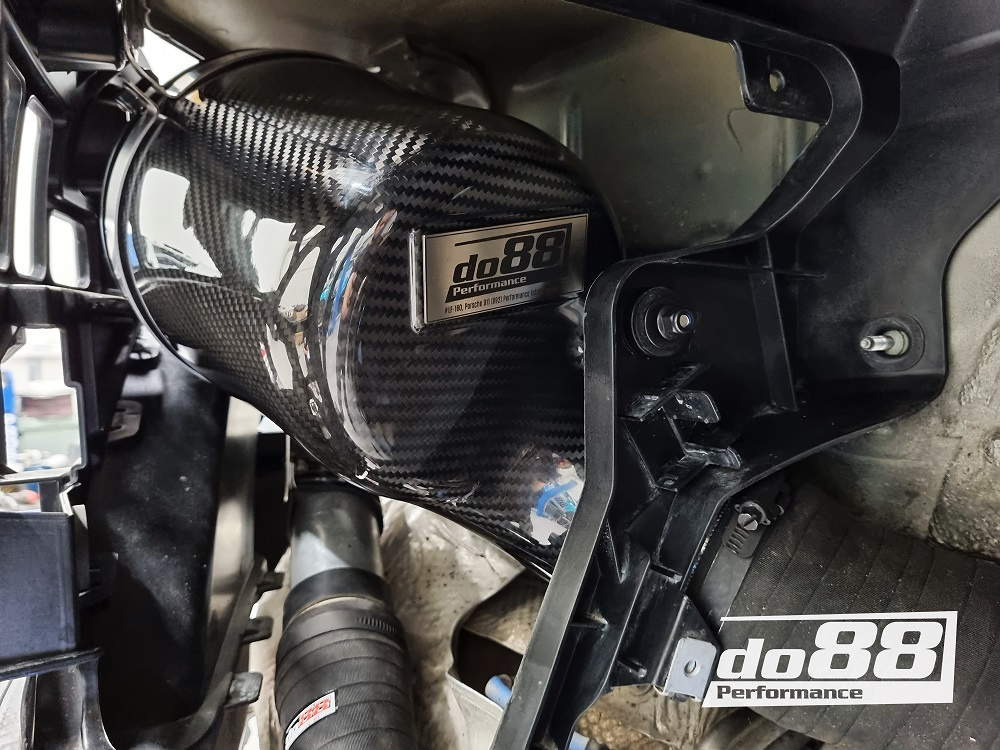 Porsche 911 Carrera (992) Système d’admission