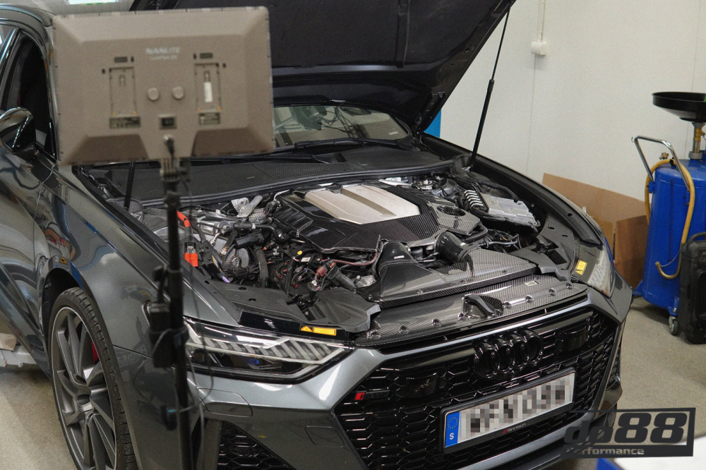 Cache moteur carbone, Audi RS6 RS7 C8