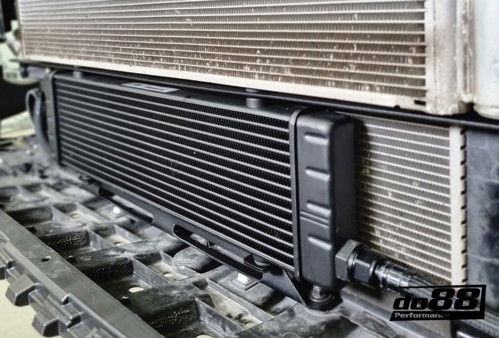 Toyota Yaris GR Radiateur d\'huile moteur Racing pour do88 IC