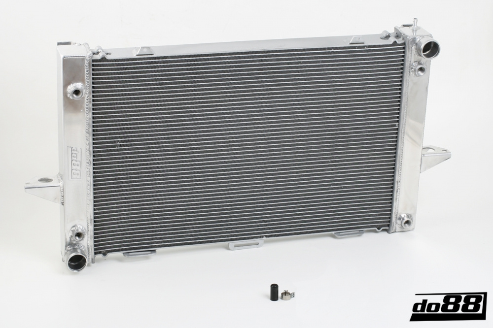 Volvo 850/X70 Manuelle 93-98 Radiateur de moteur dans le groupe Adapté au modèle / Volvo / 850 S70 V70 C70, P80 (1992-1998) chez do88 AB (WC-200-2)